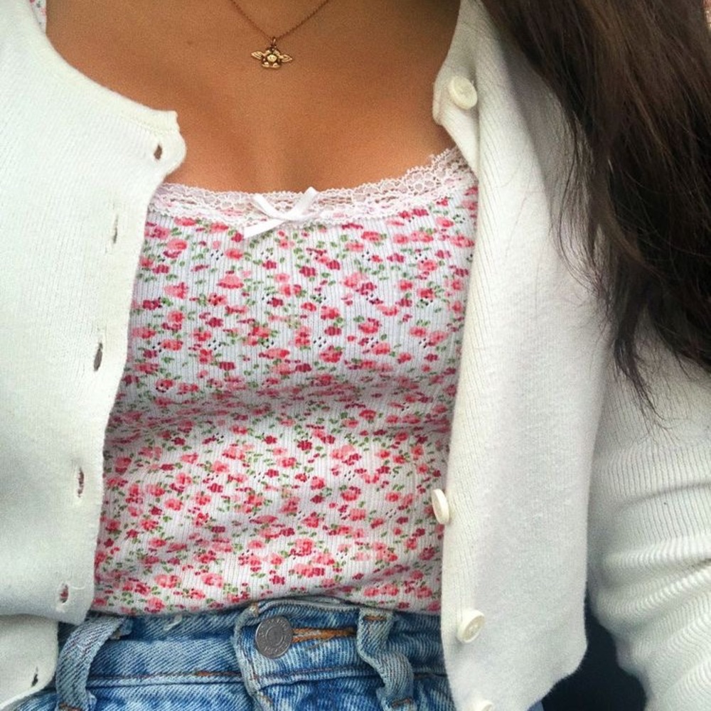 ✰ brandy melville mystery bundle!! ✰ - Picture 7 of 8